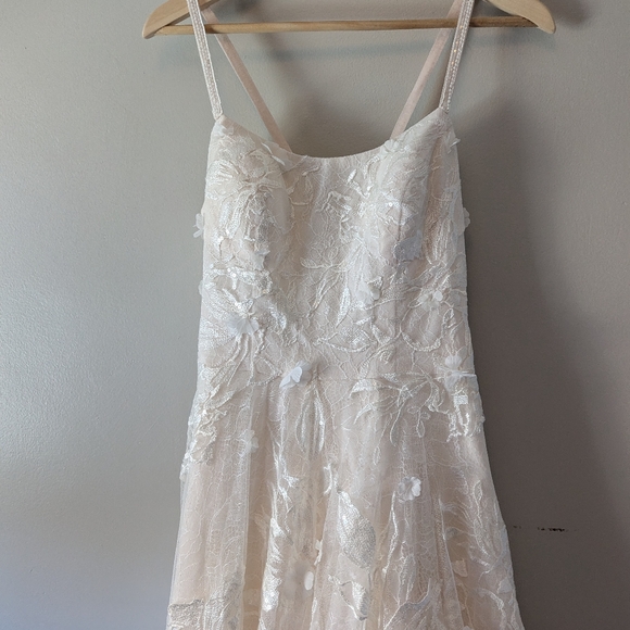 NWT Melissa Sweet Tulle Lace V-Back Spaghetti Strap Wedding Dress - Picture 7 of 12